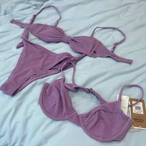 NWOT Billabong So Dazed Ultraviolet Bikini with Skimpy Bottom, small
